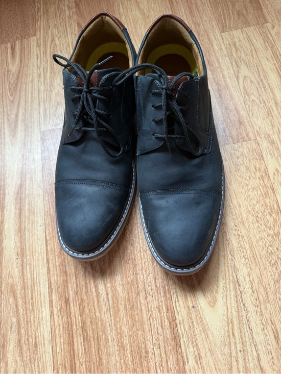 Florsheim Other - Florsheim Black Leather Lace-Up Casual Dress Shoes with Brown Collar Accent